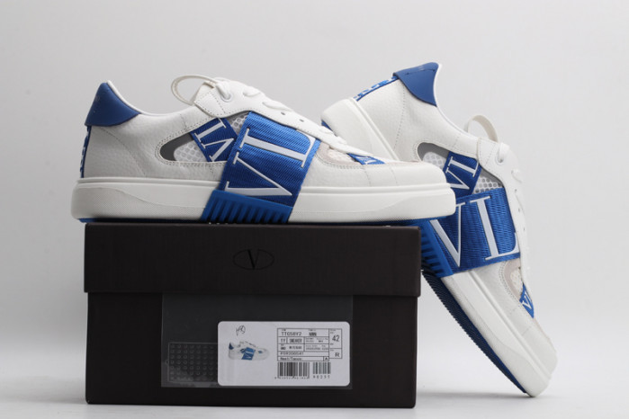 v*lentino sneaker