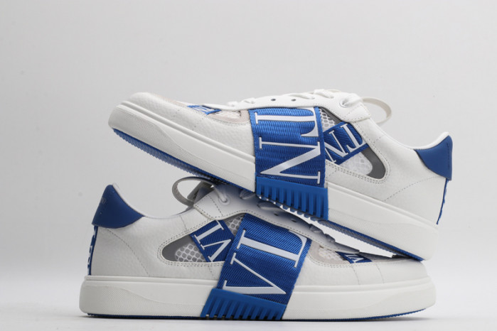 v*lentino sneaker