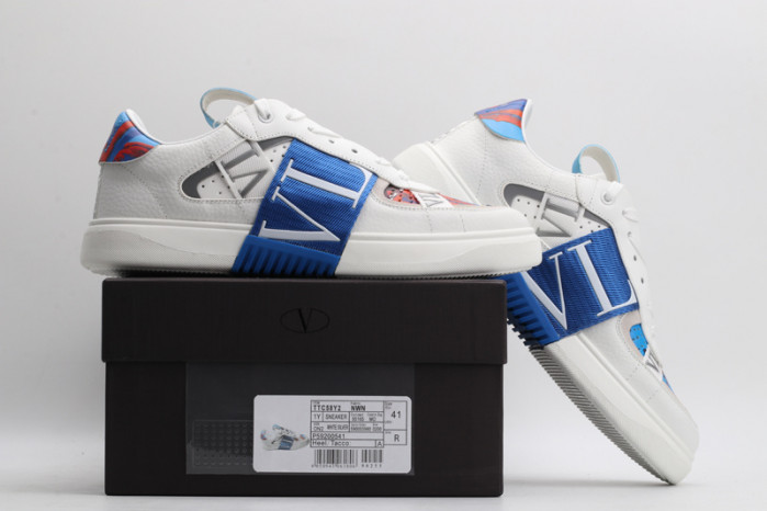 v*lentino sneaker