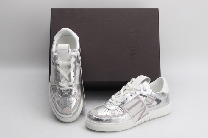 v*lentino sneaker