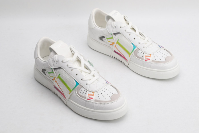 v*lentino sneaker