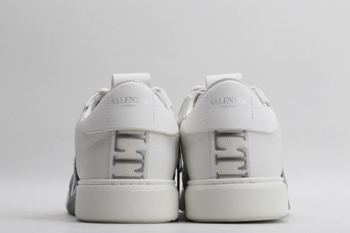 v*lentino sneaker