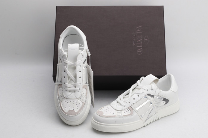 v*lentino sneaker