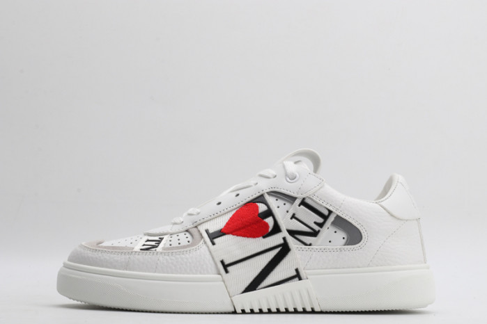 v*lentino sneaker