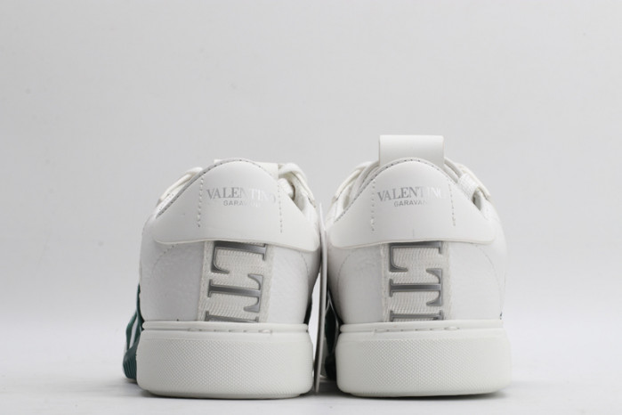 v*lentino sneaker