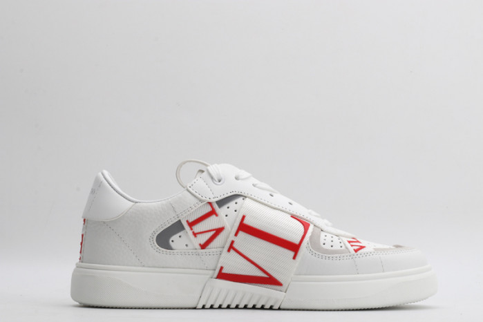 v*lentino sneaker