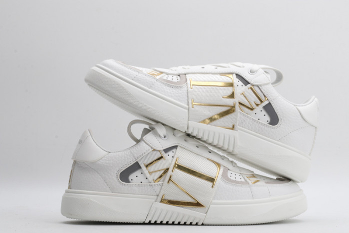 v*lentino sneaker