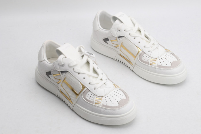 v*lentino sneaker