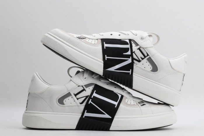 v*lentino sneaker