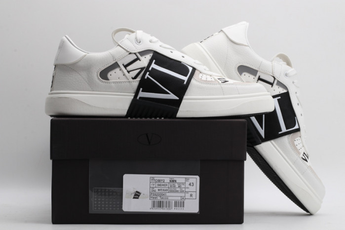 v*lentino sneaker