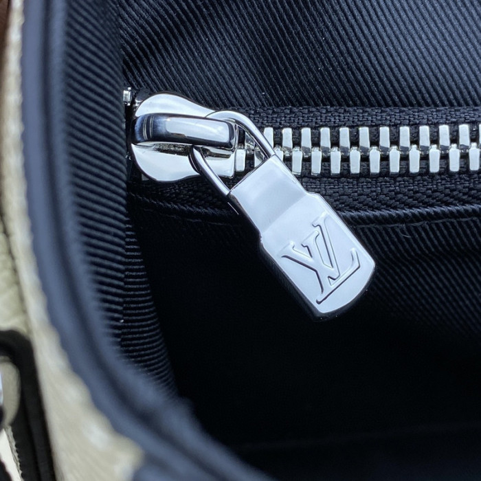 LU VI BAG 28.3x18.3x4.3cm