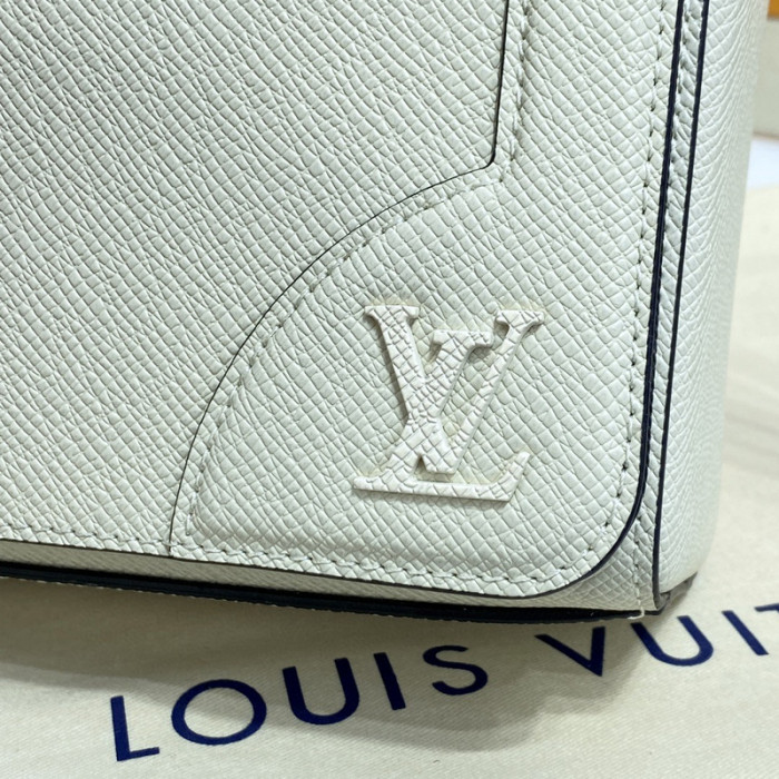 LU VI BAG 28.3x18.3x4.3cm