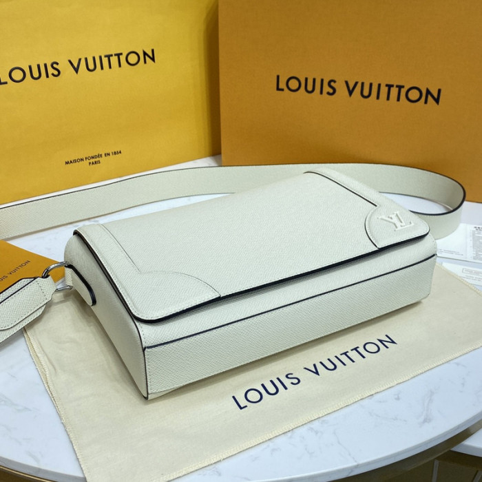 LU VI BAG 28.3x18.3x4.3cm