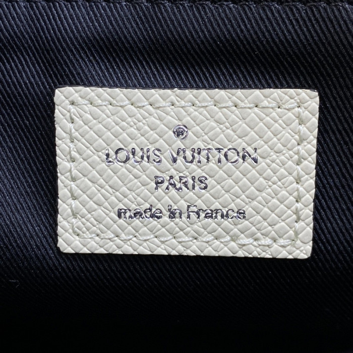 LU VI BAG 28.3x18.3x4.3cm