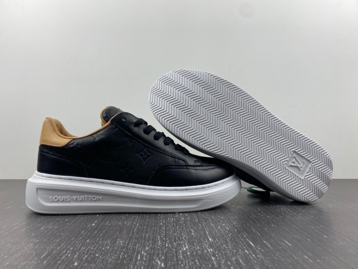 lovt sneaker