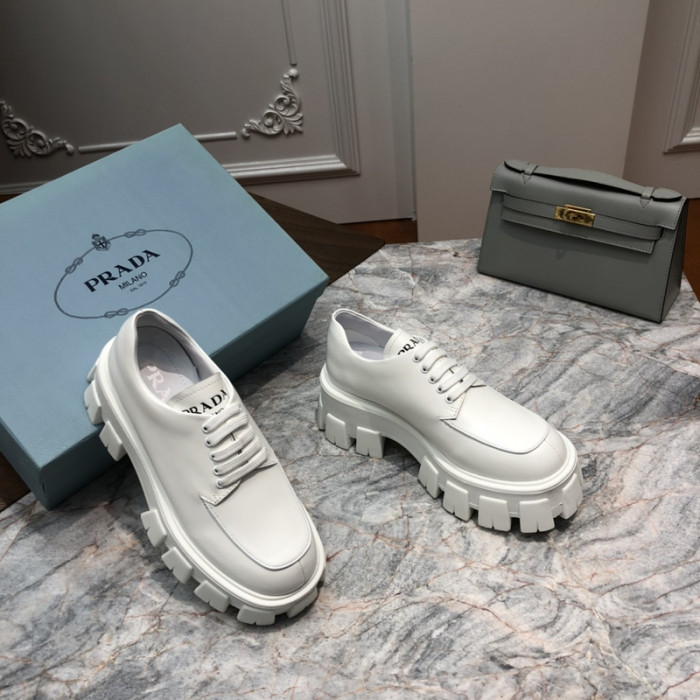 prad loafer