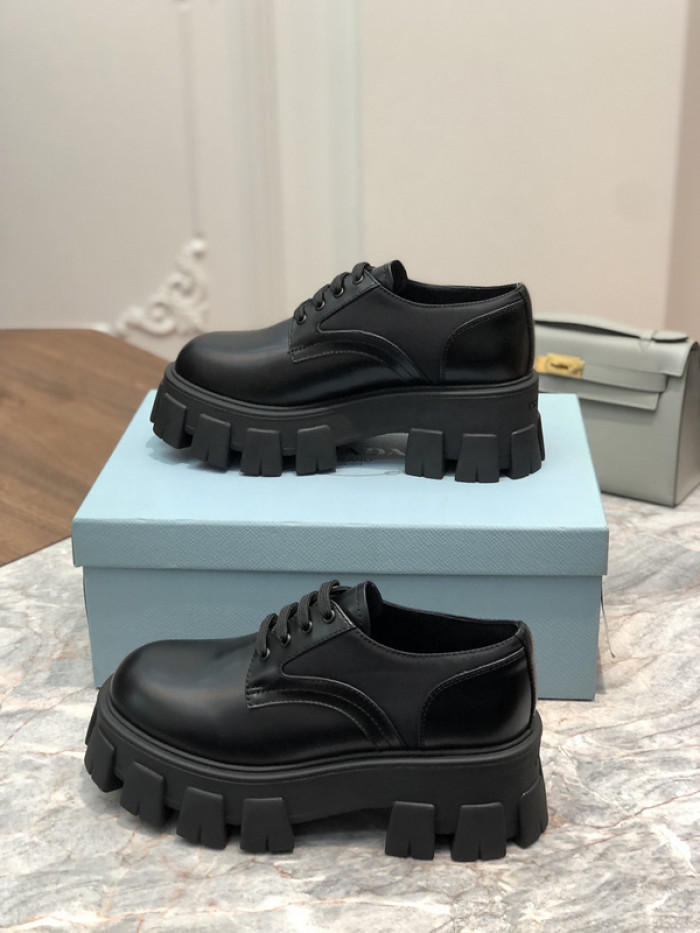 prad loafer