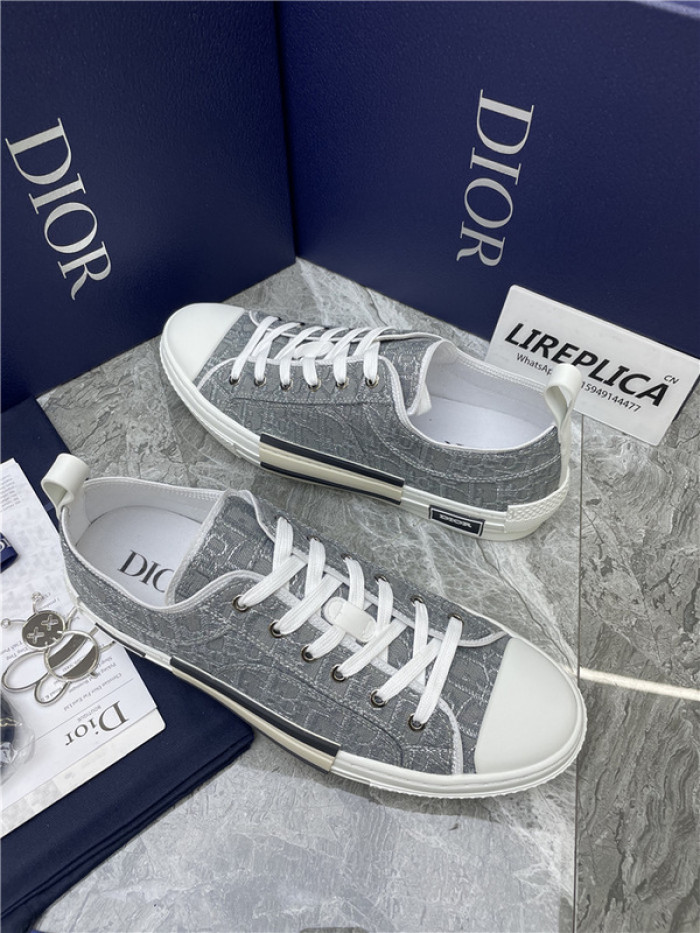 dr b23 sneakers