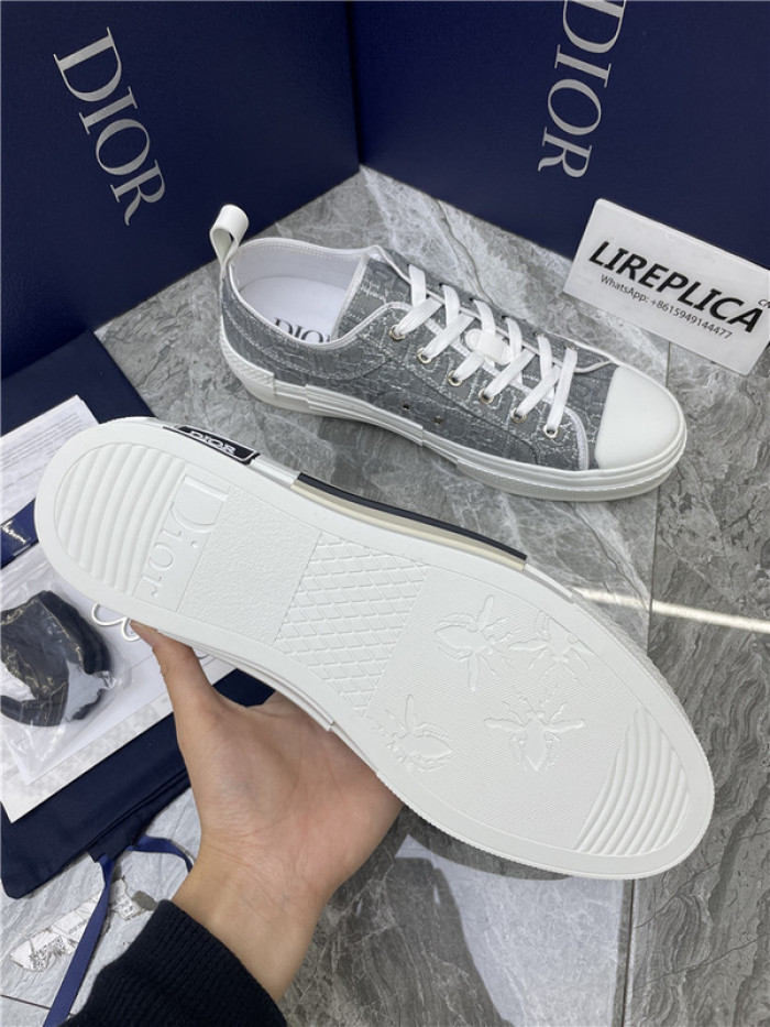 dr b23 sneakers