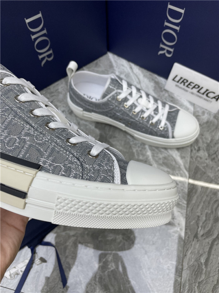 dr b23 sneakers