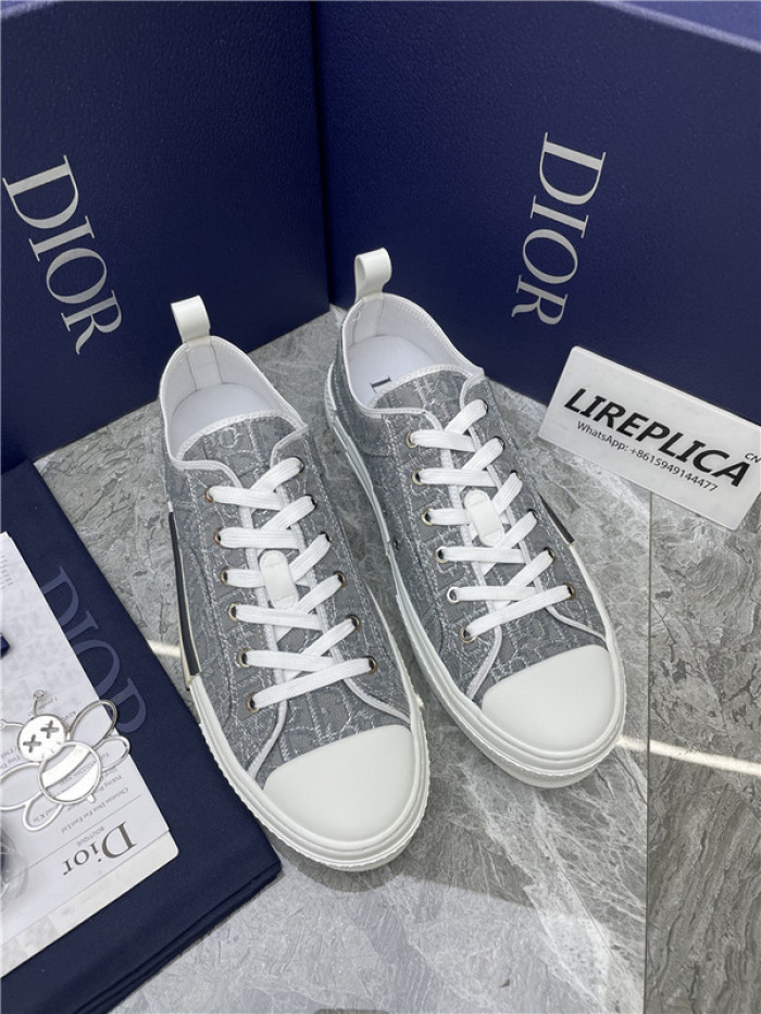 dr b23 sneakers