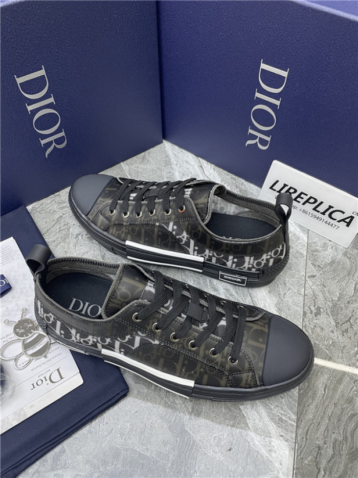 dr b23 sneakers