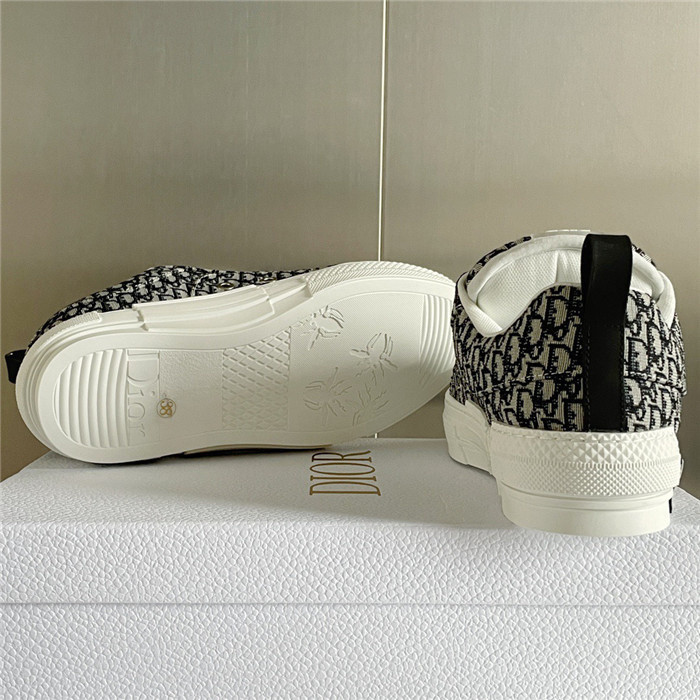 dr b23 sneakers