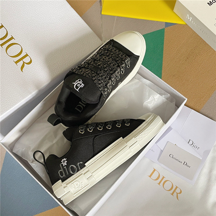 dr b23 sneakers