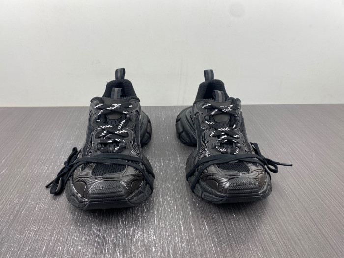 bl 3xl sneaker