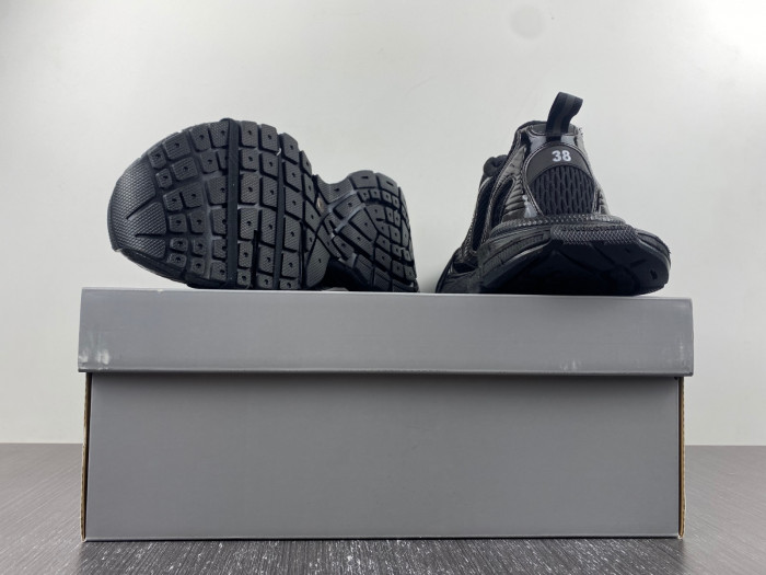 bl 3xl sneaker