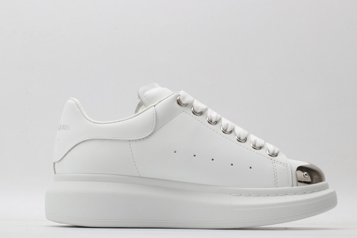 alex mcqu sneakers