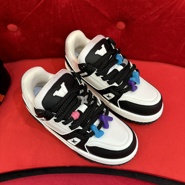 lovt sneaker
