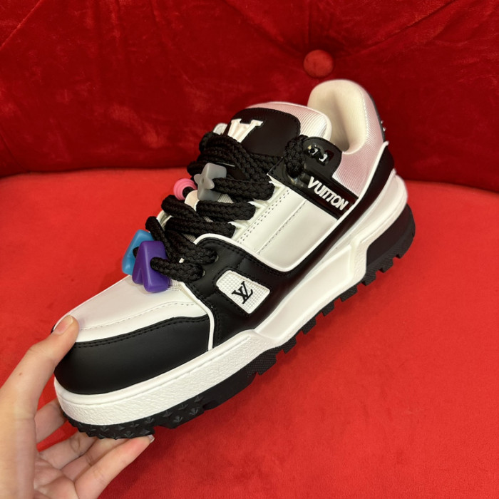 lovt sneaker