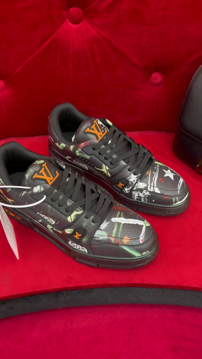 lovt sneaker