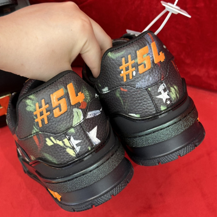 lovt sneaker