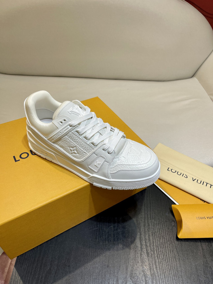 lovt sneaker