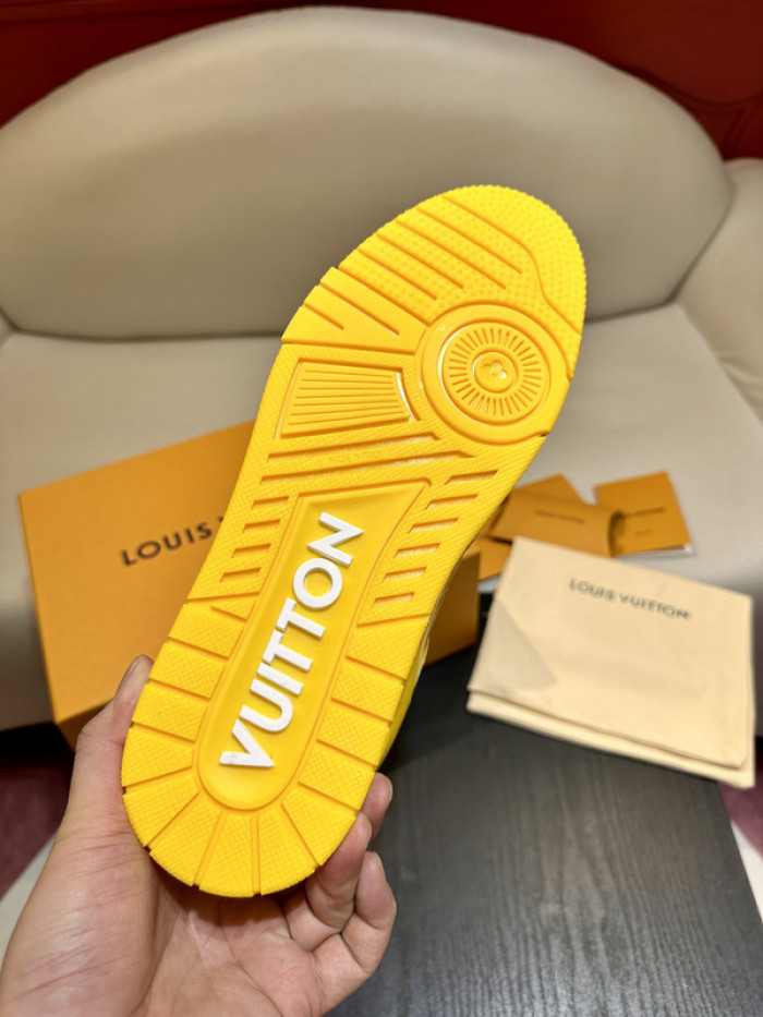 lovt sneaker