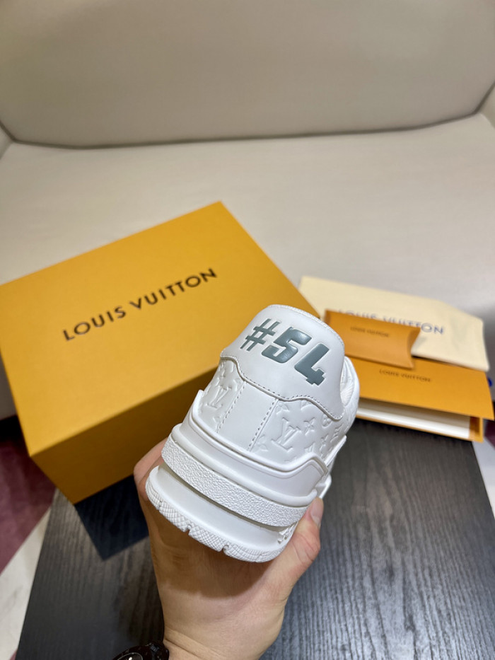 lovt sneaker