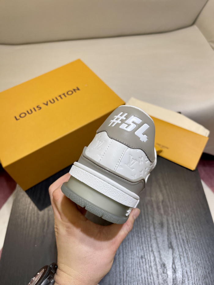 lovt sneaker