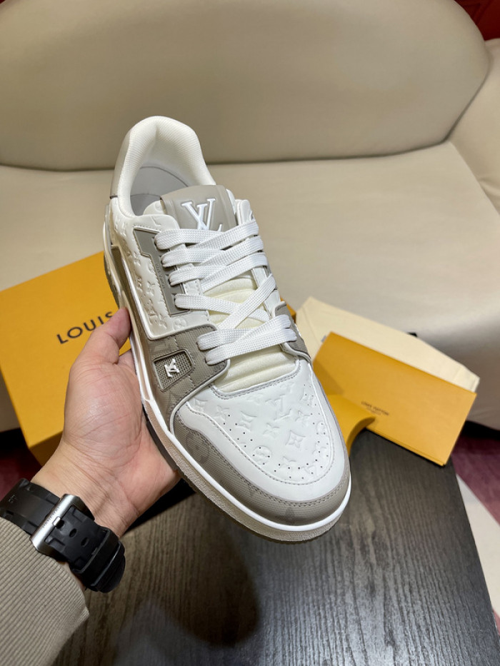 lovt sneaker