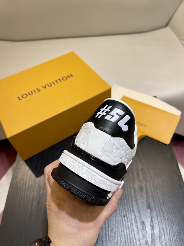 lovt sneaker