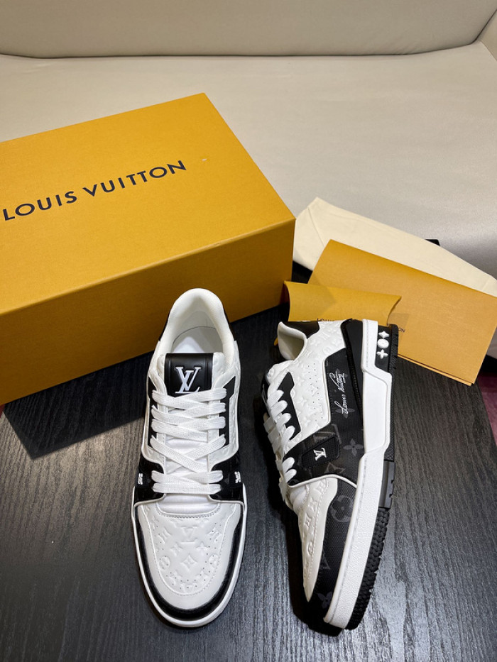 lovt sneaker