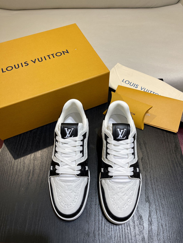 lovt sneaker