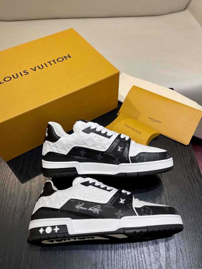 lovt sneaker