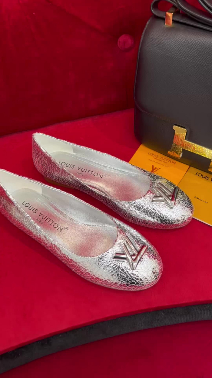 lovt loafer