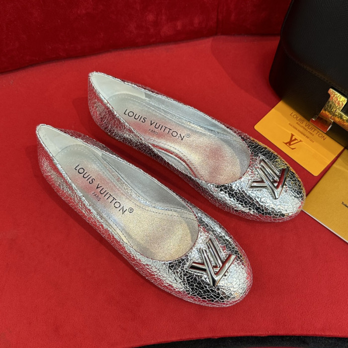 lovt loafer