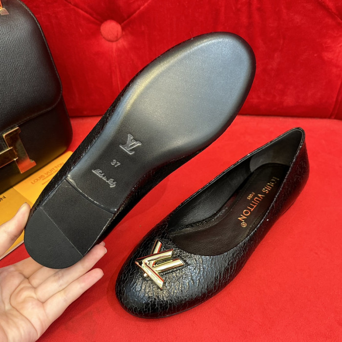lovt loafer
