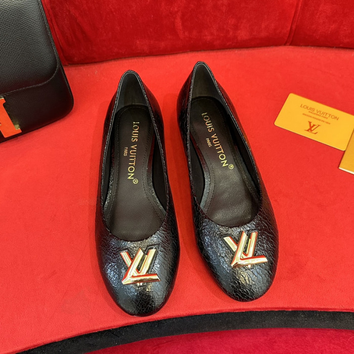 lovt loafer