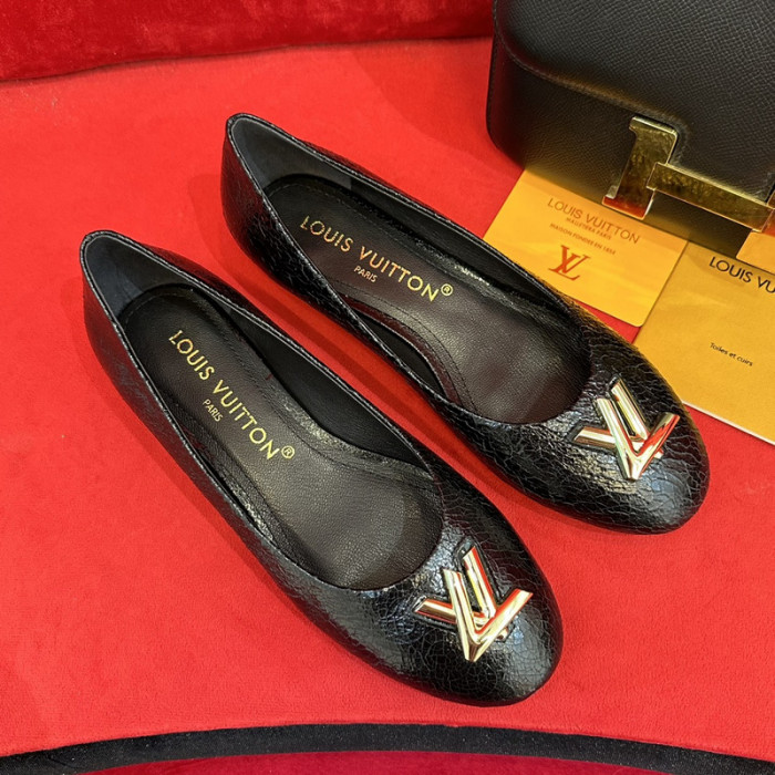 lovt loafer