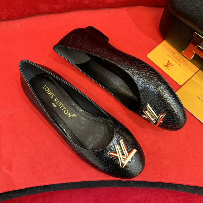 lovt loafer